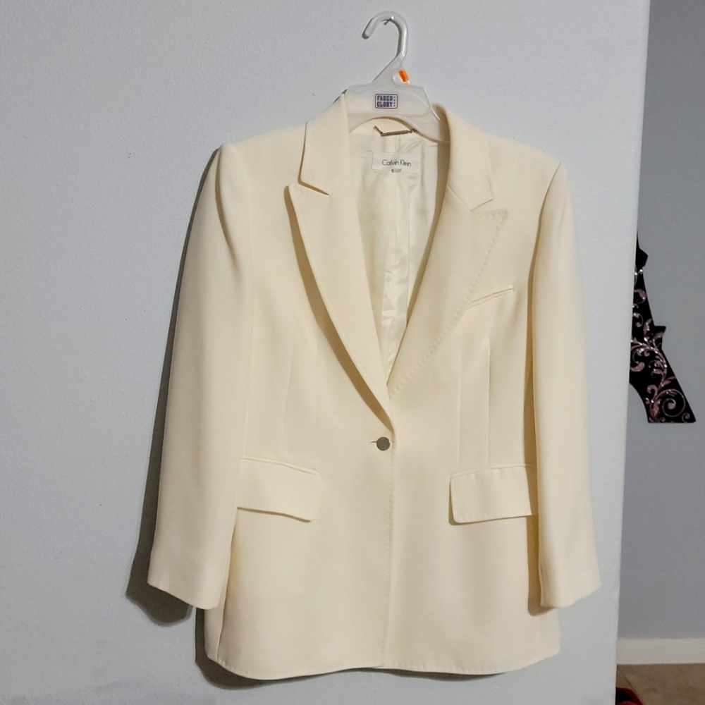 formal suit..